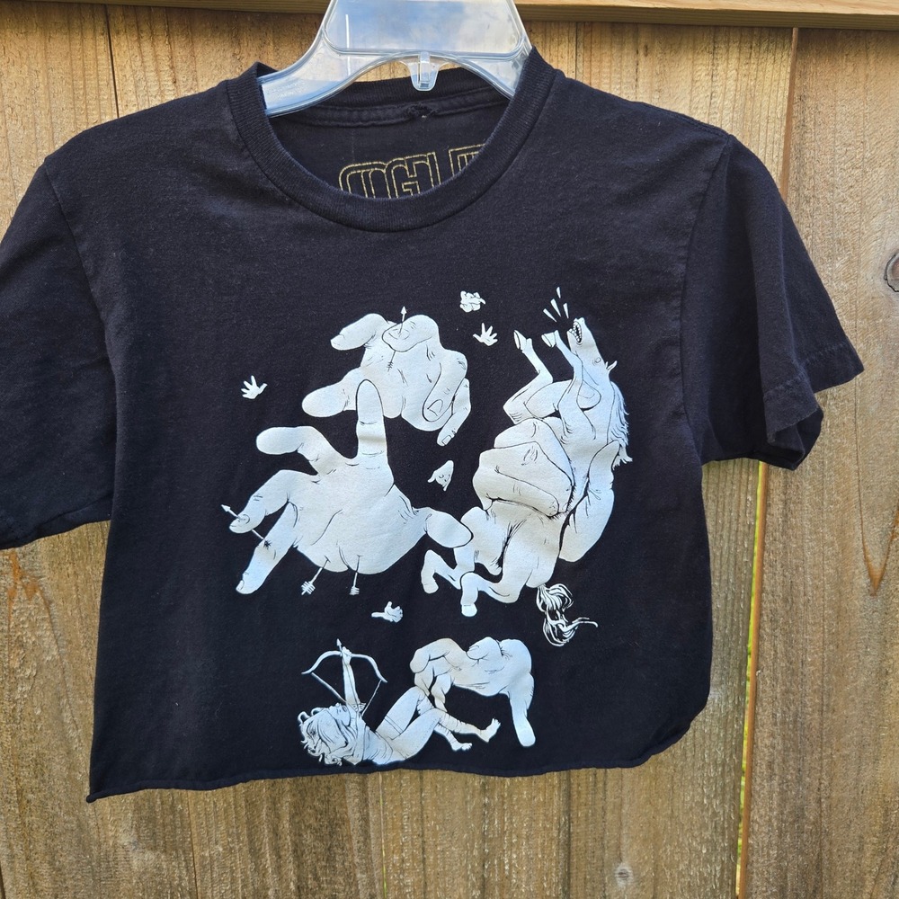 Indie Art COGUT Artist Series Black Graphic Crop Top Surrealist T-Shirt Small